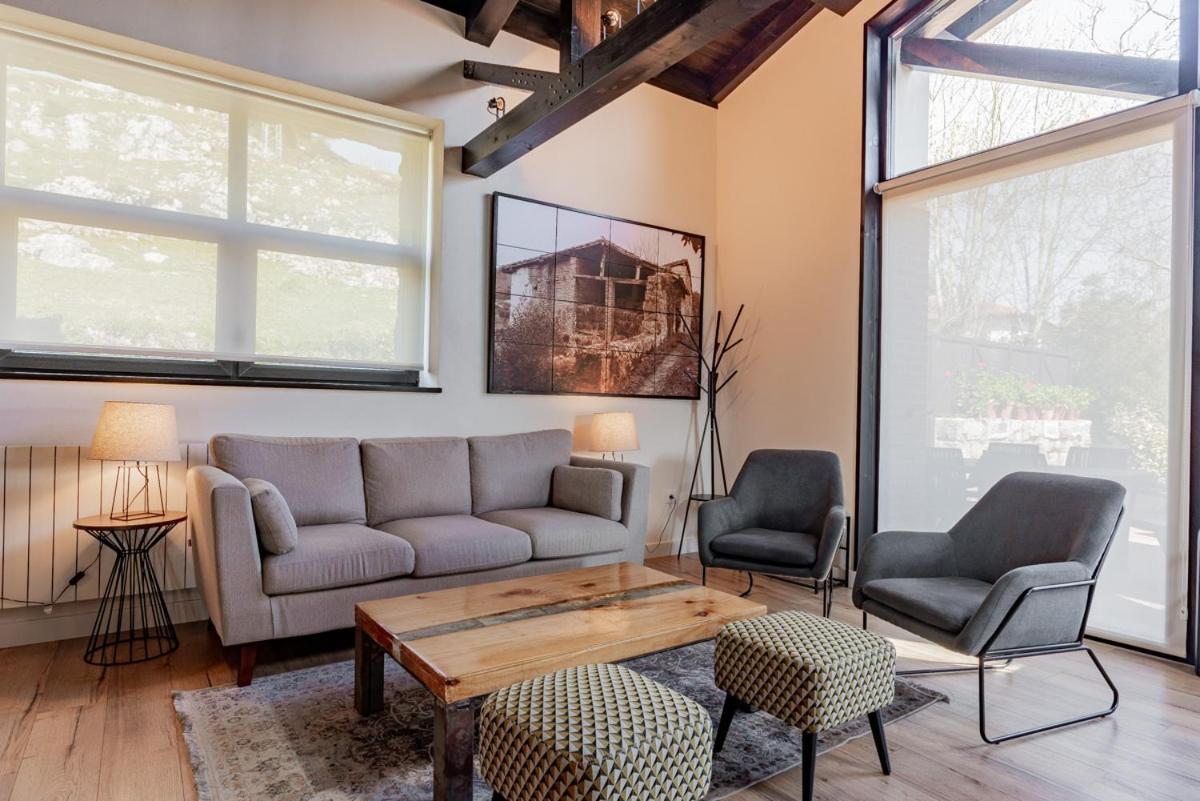 Apartamentos Picabel Onís المظهر الخارجي الصورة